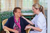 picture of order  - a nurse home care visits a patient - JPG 