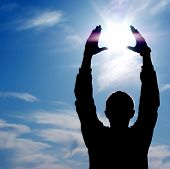 image of blue sky  - Sun in hands - JPG 