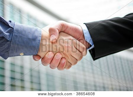 Picture or Photo of Handshake in the city