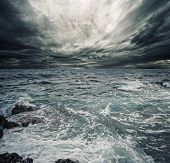 pic of waves  - Ocean storm - JPG 